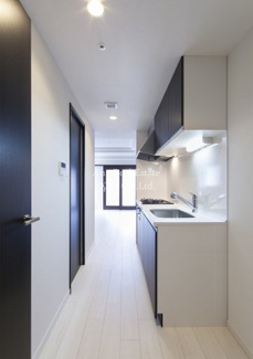 【キッチン】 | レオンコンフォート南堀江 | お料理好きの方に嬉しい3口ガスコンロのシステムキッチン！