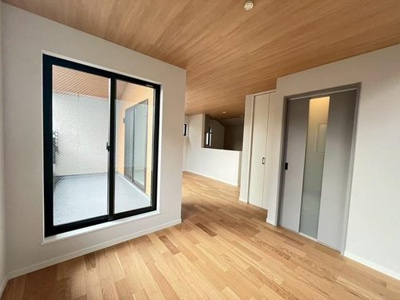 【居間・リビング】 | 東久留市滝山 | たっぷりの日差しや心地良い風が入る、広々としたリビングが魅力です。