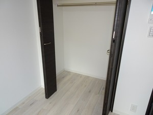 神戸市垂水区平磯２丁目のアパートの収納