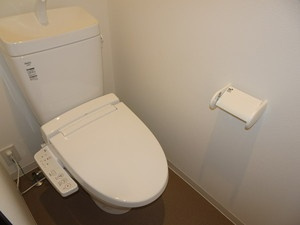神戸市垂水区平磯２丁目のアパートのトイレ