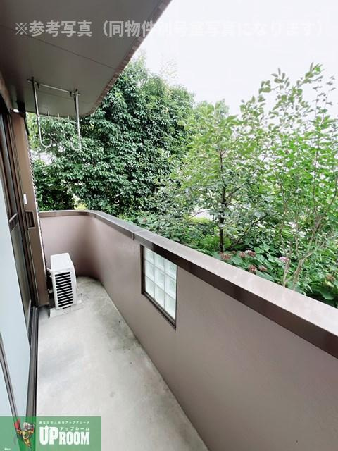 アルカディアのバルコニー