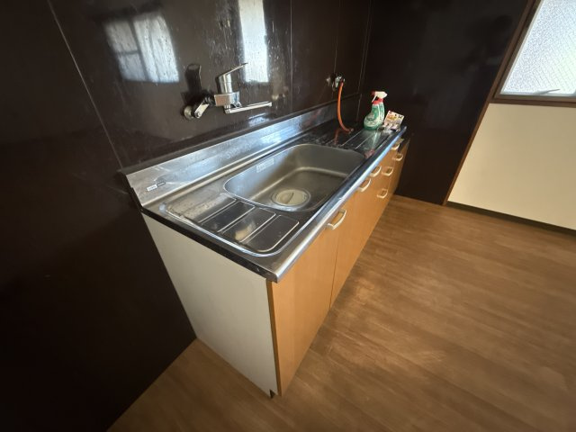 バルビゾン岡田のキッチン