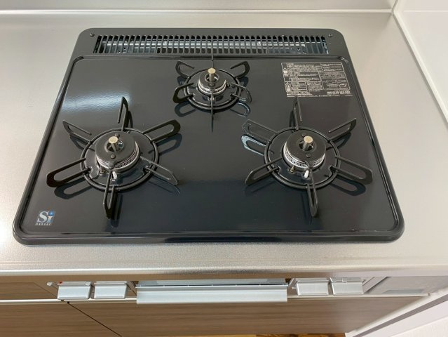 ソフィスティ城土の設備|ガラストップコンロでお掃除もラクラク♪