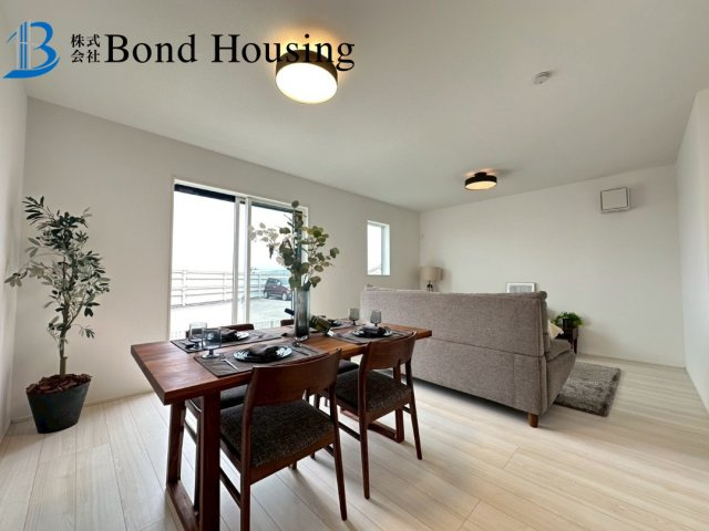 「明るいリビング」「収納充実」　垂水区霞ヶ丘　1号棟のバルコニー