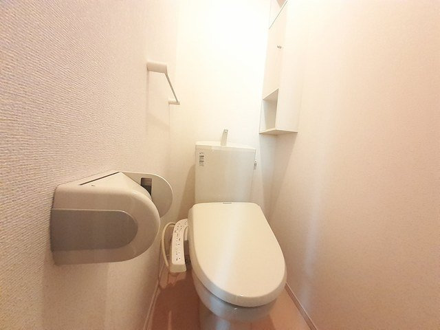 ヴィラ・フェリーチェⅠのトイレ|シンプルで使いやすいトイレです