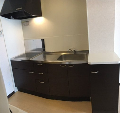 【キッチン】 | レオネクストカロータ | 使いやすいキッチンです