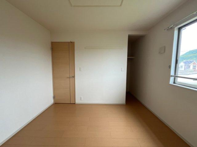 サンファースト　勝原の子供部屋