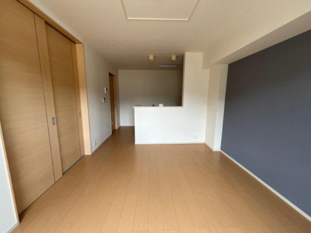 サンファースト　勝原の居間・リビング