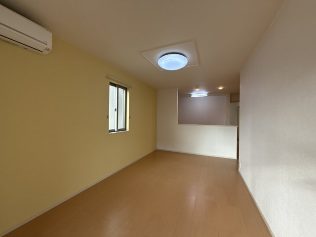 フィデールの洋室