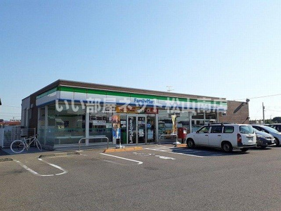【周辺】 | アイローサＢ | ファミリーマート余戸南６店様まで450m
