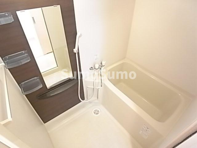 エステムプラザ神戸西Ⅴミラージュの浴室|きれいなお風呂です