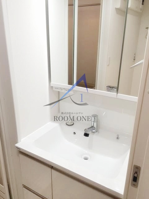 ラシーネ奥沢の洗面所|洗面台です。