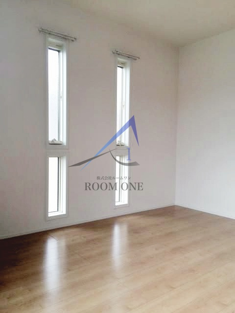 ラシーネ奥沢の居間・リビング|洋室のお部屋です。