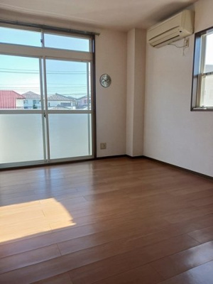 【居間・リビング】 | アネックス山王 | 中はこのようになっています