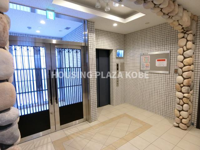 エヌエムスワサントアンのエントランス