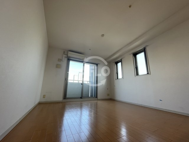 レジデンス本町靭公園の居間・リビング|レジディア靭公園　リビング