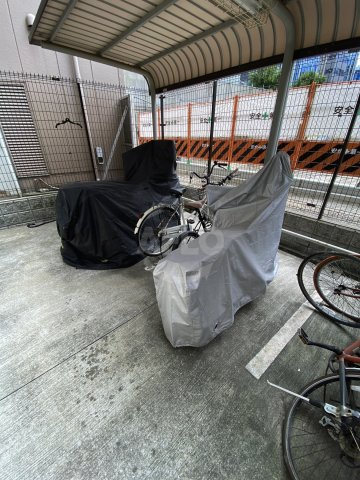 レジデンス本町靭公園のその他共用部分|レジディア靭公園　バイク置き場