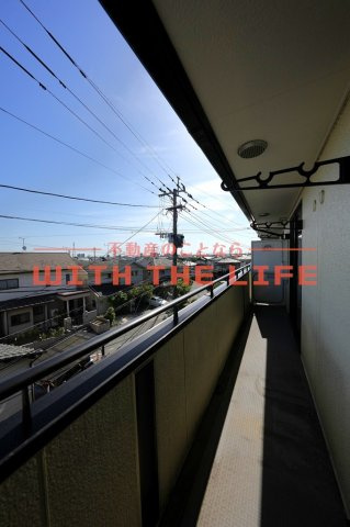 クレールⅡ【キャッシュバック対象物件】のバルコニー|広々としたバルコニーです