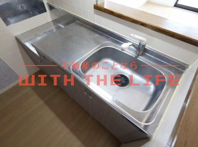 クレールⅡ【キャッシュバック対象物件】のキッチン|コンパクトなキッチンで掃除もラクラク