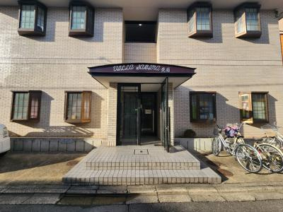 ヴィラ・サビーナ花園のエントランス