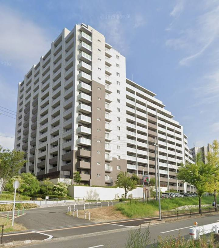グランファースト千里桃山台8号棟