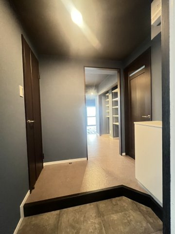 メゾン・ド・ラヴィの玄関