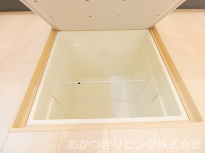 【収納】 | 第下野大光寺 | 調味料などの収納にあると便利な床下収納付き♪