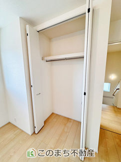 【独立洗面台】 | 第下野大光寺 | 忙しい朝に重宝する三面鏡付き洗髪洗面化粧台♪