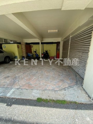 【駐車場】 | プレステージⅡ | 車をお持ちの方に嬉しい駐車場付きの物件です