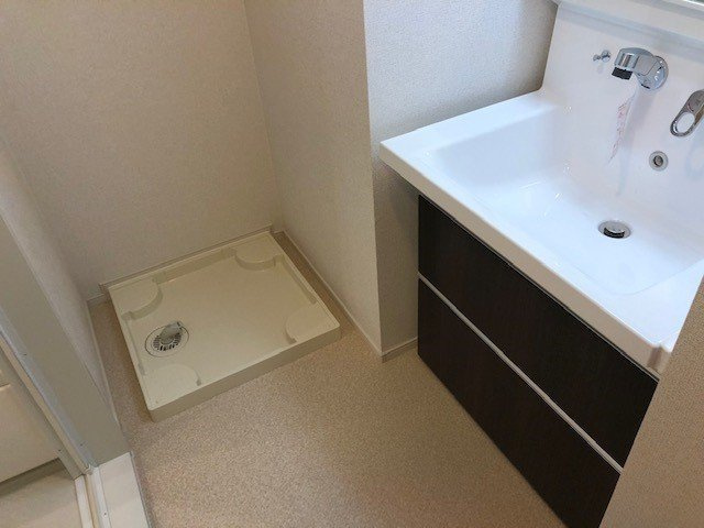 アンジェ　アルカン　シエルの洗面所|ゆったりとスペースのある洗面所