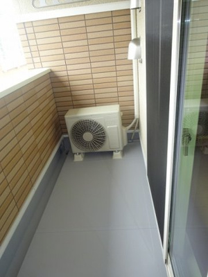 【バルコニー】 | トビアスガーデン南沖洲Ａ | 広々としたバルコニーです