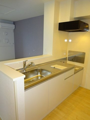 【キッチン】 | トビアスガーデン南沖洲Ａ | キッチンでお料理をお楽しみください