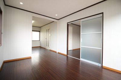 【居間・リビング】 | スカイガーデン関 | リビングです