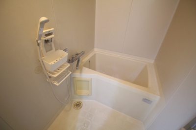 【浴室】 | スカイガーデン関 | コンパクトで使いやすいお風呂です