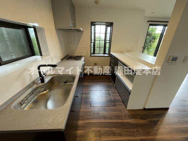 川崎市麻生区上麻生２丁目の一戸建てのキッチン