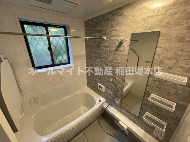 川崎市麻生区上麻生２丁目の一戸建ての浴室