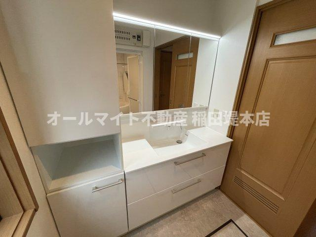 川崎市麻生区上麻生２丁目の一戸建ての洗面所