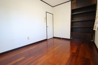 【洋室】 | ラフィーネ石嶺