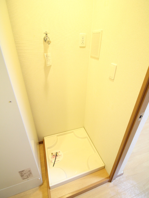 サンライト東条の設備|室内洗濯機置き場