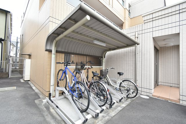 サンライト東条のその他共用部分|駐輪場