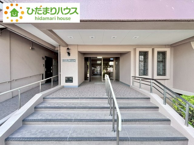 ローズハイツ野田愛宕　B棟のエントランス|2025/10/01撮影