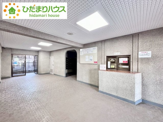 ローズハイツ野田愛宕　B棟の受付|平日　日勤の管理人さんいらっしゃいます。