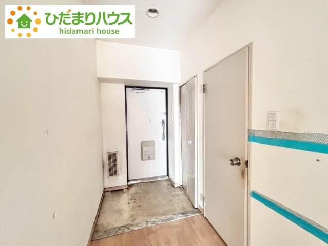 ローズハイツ野田愛宕　B棟の内装|シューズインクローク付き