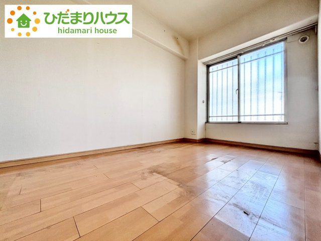 ローズハイツ野田愛宕　B棟の子供部屋|ベッドに勉強机にちょっとした家具を置けば、、、、子供部屋の完成です(^O^)