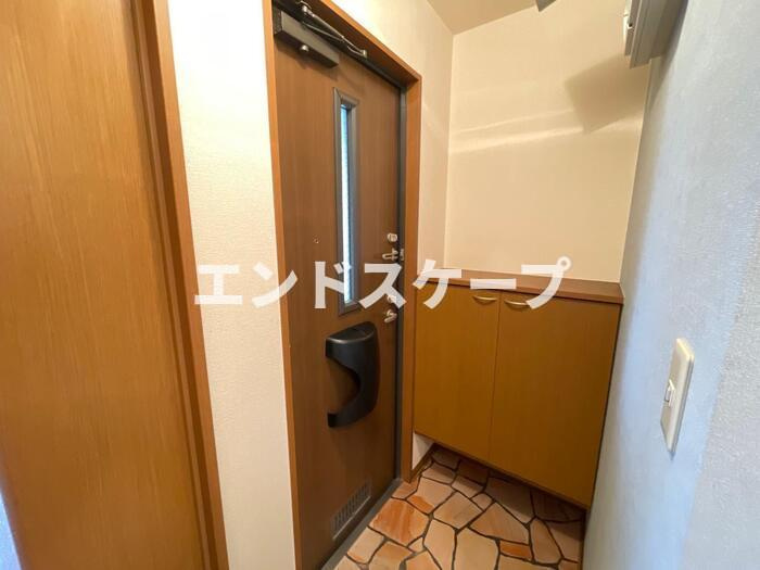 ウィルモア　Aの玄関|高崎、前橋、伊勢崎エリアのお部屋探しはエンドスケープまで！お客様の理想お聞かせ下さい♪