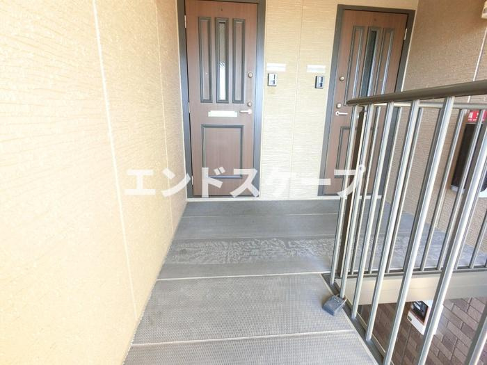 ウィルモア　Aのロビー|高崎、前橋、伊勢崎エリアのお部屋探しはエンドスケープまで！お客様の理想お聞かせ下さい♪