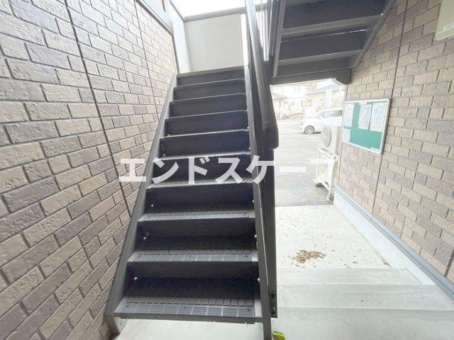 ウィルモア　Aのエントランス|高崎、前橋、伊勢崎エリアのお部屋探しはエンドスケープまで！お客様の理想お聞かせ下さい♪