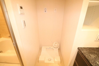 【ランドリースペース】 | リビオタワー羽沢横浜国大　２３階