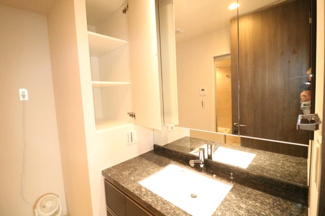 【独立洗面台】 | リビオタワー羽沢横浜国大　２３階