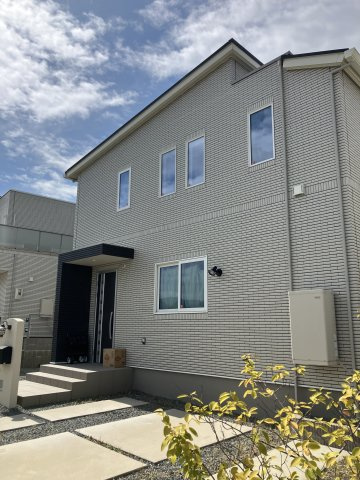 岸の丘町　中古戸建て（一条工務店施工）の外観|外はこのようになっています